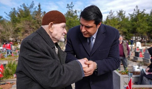 Yılmaz'dan depremzedelere ziyaret 