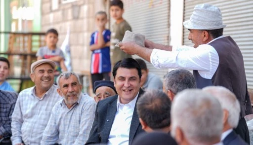 Yılmaz'dan G&ouml;ksuncuk Mahallesi&rsquo;ne ziyaret