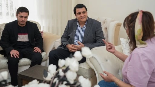 Yılmaz, Efe'nin davetini geri &ccedil;evirmedi