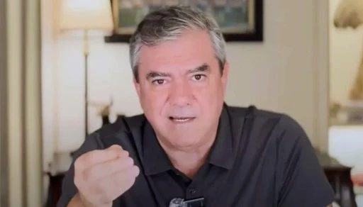 Yılmaz &Ouml;zdil, S&ouml;zc&uuml; TV'den istifa etti