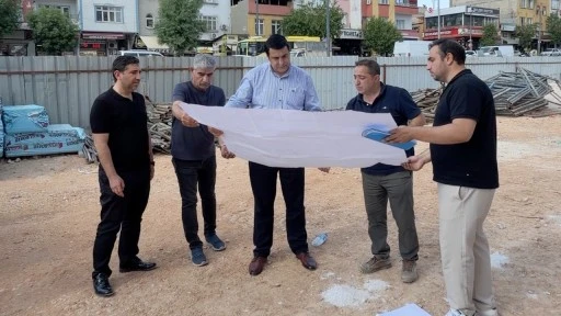Yılmaz, yapımı devam eden projeleri yerinde inceledi