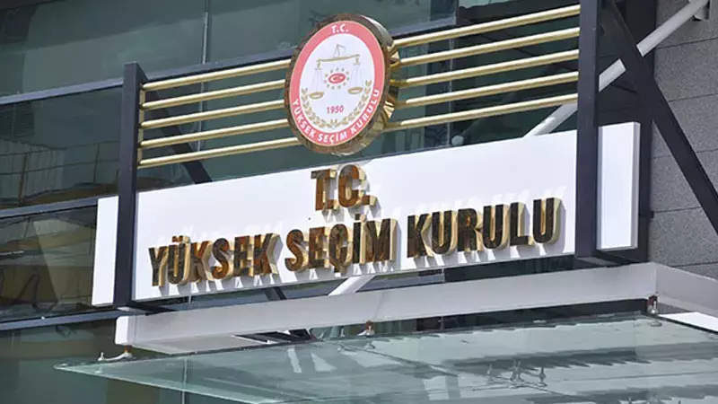 YSK, CHP Olağanüstü İstanbul Kongresi'nin  Sarıyer 1. İlçe Seçim Kurulu’nca devam edilmesine karar verdi.