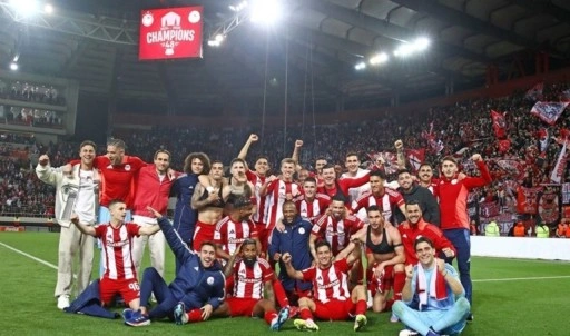 Yunanistan'da şampiyon Olympiakos