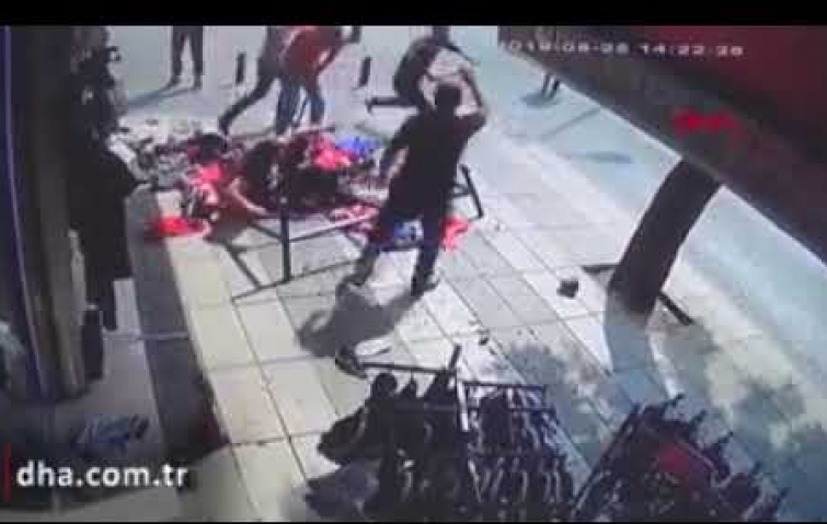 GAZİANTEP&#039;TE SURİYELİ MEYDAN SAVAŞI 