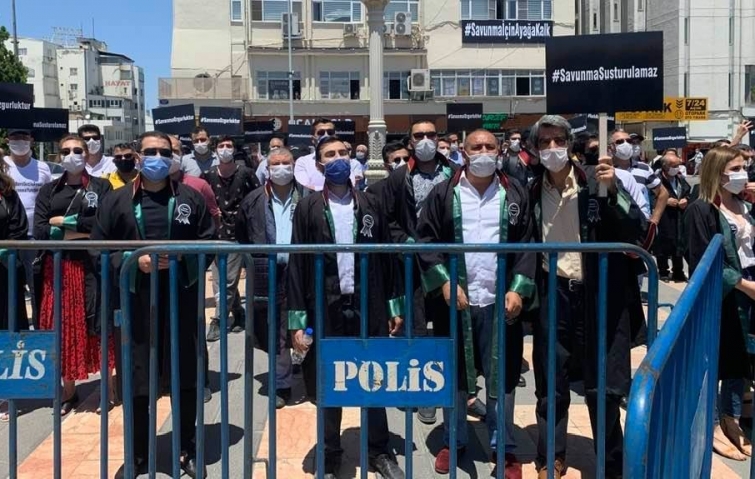 GAZİANTEP&#039;TE ÇOKLU BARO PROTESTOSU