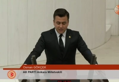 OSMAN GÖKÇEK YEMİN METNİNİ YANLIŞ OKUDU