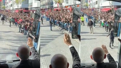 UŞAK'TA KILIÇDAROĞLU İZDİHAMI